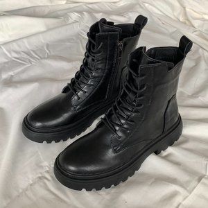 New Martin boots of the season